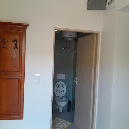 Apartmani Studio Apartmani Senjska Maslina Senj  Exteriér fotografie