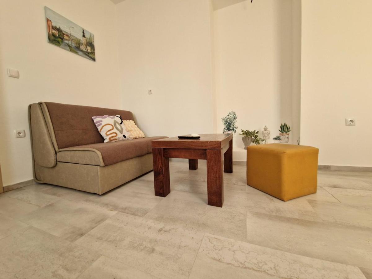 Apartmani Studio Apartmani Senjska Maslina Senj  Exteriér fotografie
