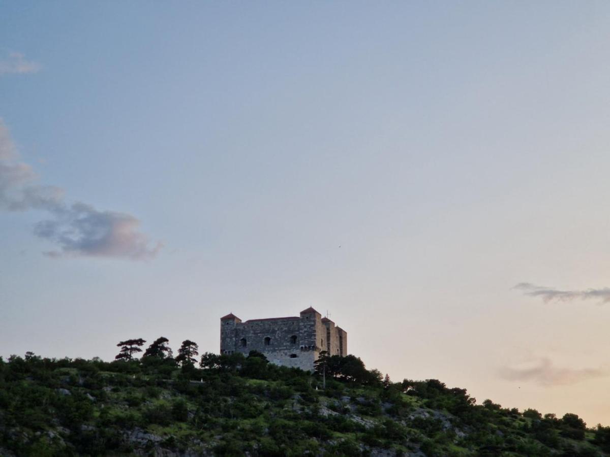Apartmani Studio Apartmani Senjska Maslina Senj  Exteriér fotografie